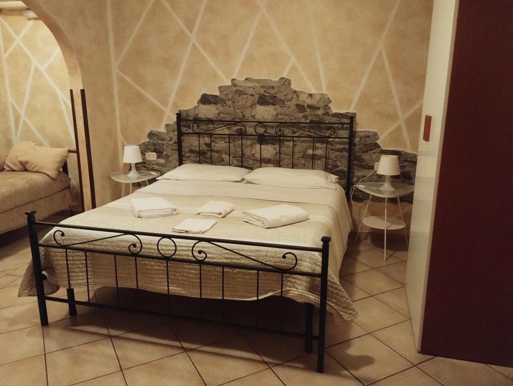 B&B Ar Colle 2 Valmontone Εξωτερικό φωτογραφία